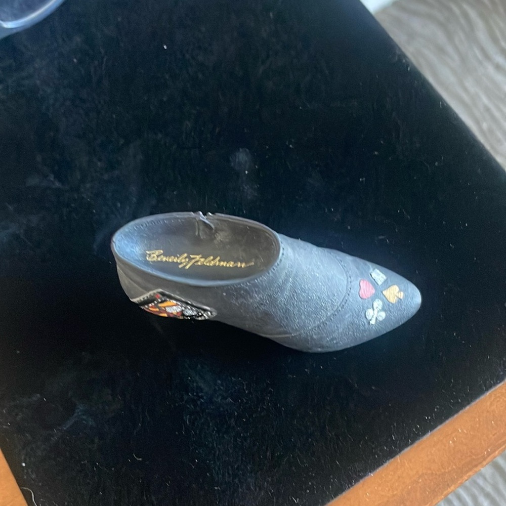 Collectible shoe